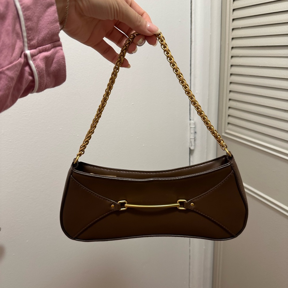 Brown Leather Chain Shoulder Bag